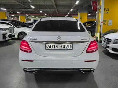 Mercedes-Benz E-Class 2020, 58409 км, за 35800000 KRW