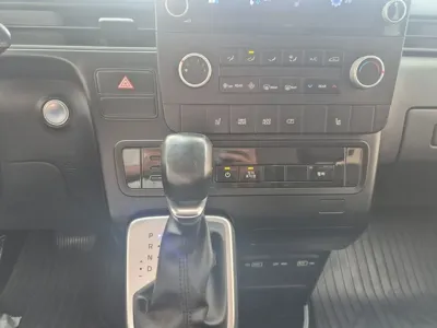Hyundai Staria 2022, 42322 км, за 31500000 KRW - фото 8