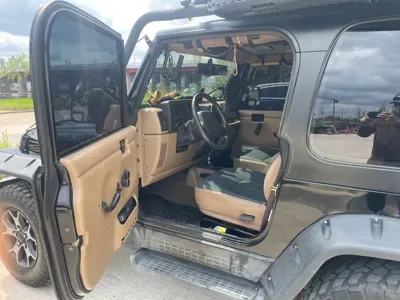 Jeep Wrangler 2002, 152534 км, за 16000000 KRW
