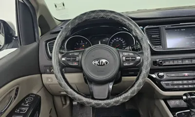 Kia Canival 2015, 164514 км, за 8500000 KRW - фото 13
