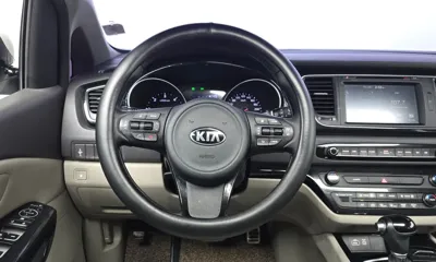 Kia Canival 2015, 166295 км, за 8900000 KRW - фото 13