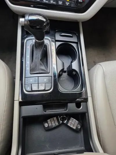 Kia Canival 2015, 179000 км, за 6900000 KRW - фото 13