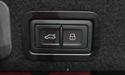 Audi A6 2018, 123166 км, за 15990000 KRW - фото 28