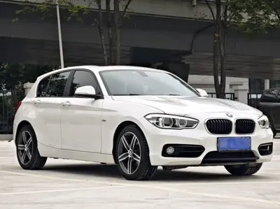 BMW 1 Series (Import) · 2016 год