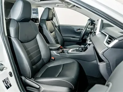 Toyota RAV4 2021, 15800 км, за 120000 CNY - фото 20
