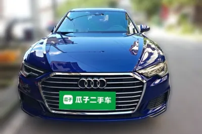 Audi A6L 2019, 74300 км, за 154436.27 CNY