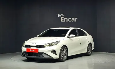 Kia K3 · 2022 год