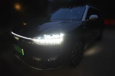 Hima AITO M9 · 2024 год
