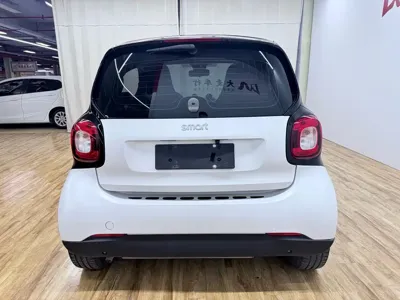 Smart Smart Fortwo 2017, 66200 км, за 39900 CNY - фото 5