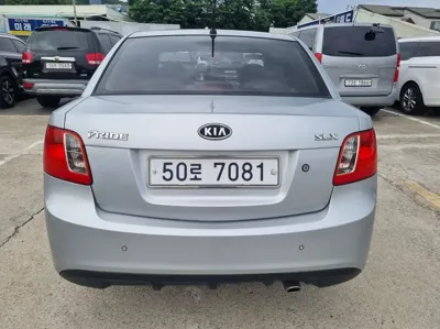 Kia Pride 2011, 138426 км, за 2300000 KRW - фото 6