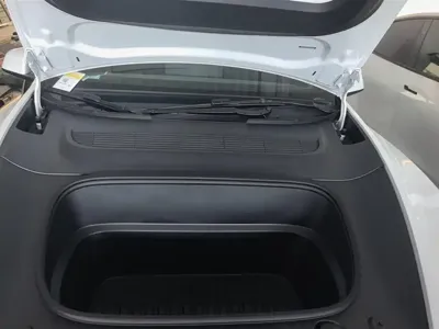 Tesla Model Y 2026, 100 км, за 247500 CNY - фото 10