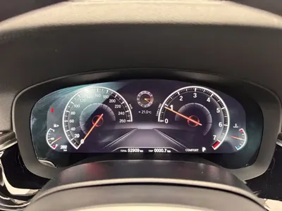 BMW 5 Series 2019, 52800 км, за 189000 CNY - фото 13