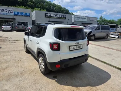 Jeep Renegade 2017, 198462 км, за 4990000 KRW