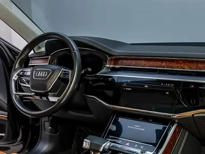 Audi A8 2022, 28000 км, за 488000 CNY - фото 14