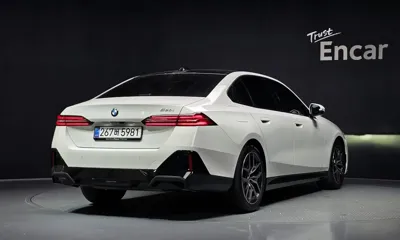 BMW 5-Series 2026, 8048 км, за 64500000 KRW