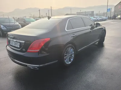 Genesis EQ900 2016, 195600 км, за 12500000 KRW - фото 2
