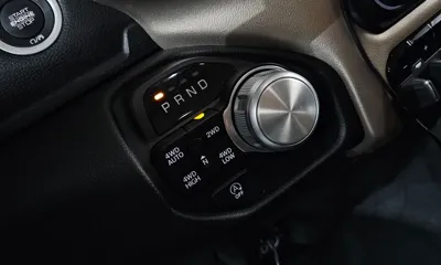 Dodge Ram Pick Up 2019, 68384 км, за 43000000 KRW - фото 9