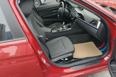BMW 3 Series 2017, 98000 км, за 63289 CNY - фото 19