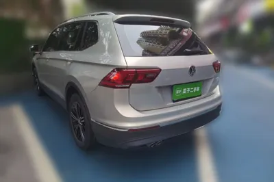 Volkswagen Tiguan L 2020, 84900 км, за 82149.98 CNY - фото 4