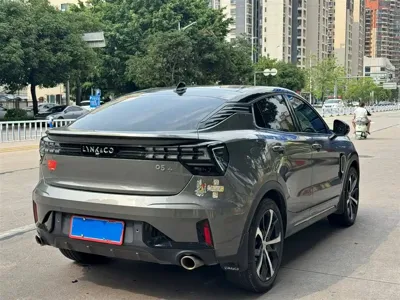 Lynk & Co 05 2021, 60000 км, за 76800 CNY