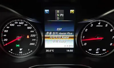 Mercedes-Benz C-Class 2017, 35332 км, за 39900000 KRW - фото 16