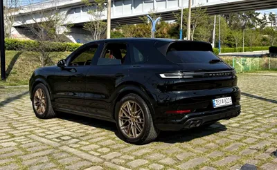 Porsche Cayenne 2024, 19000 км, за 146000000 KRW - фото 6