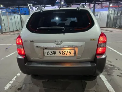 Hyundai Tucson 2009, 131409 км, за 3200000 KRW