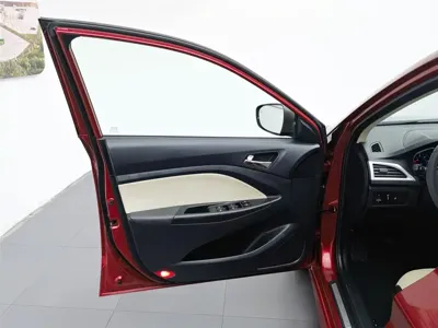 Changan V7 2017, 90000 км, за 8900 CNY - фото 8