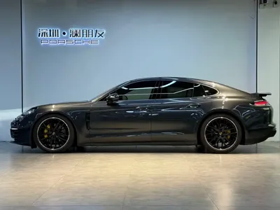 Porsche Panamera 2023, 31000 км, за 688800 CNY