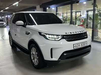 Land Rover Discovery 2018, 61306 км, за 25500000 KRW - фото 1