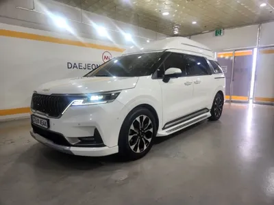 Kia Canival · 2023 год