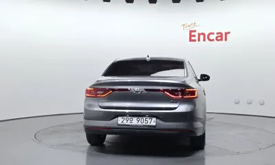 Renault-KoreaSamsung SM6 2019, 46611 км, за 10800000 KRW