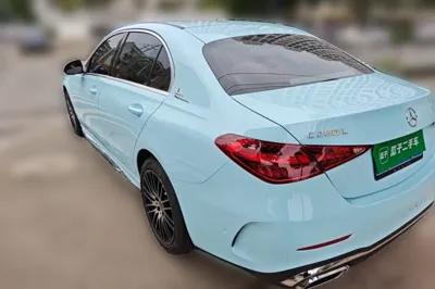 Mercedes-Benz C-Class 2023, 13600 км, за 181165.88 CNY