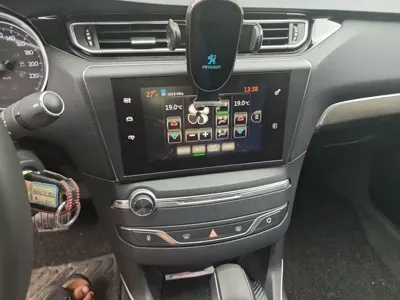 Peugeot 408 2016, 73200 км, за 20200 CNY - фото 13