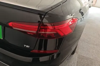 Volkswagen Passat 2019, 102899 км, за 77184.14 CNY - фото 9