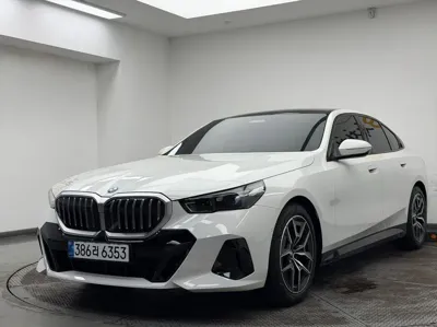BMW 5-Series · 2026 год
