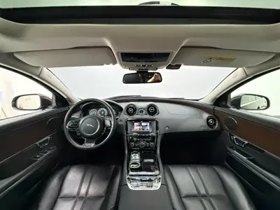 Jaguar XJ 2017, 79100 км, за 136300 CNY - фото 17