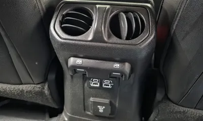 Jeep Wrangler 2019, 83626 км, за 33300000 KRW - фото 28
