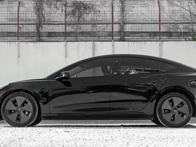 Tesla Model 3 2020, 57000 км, за 99900 CNY