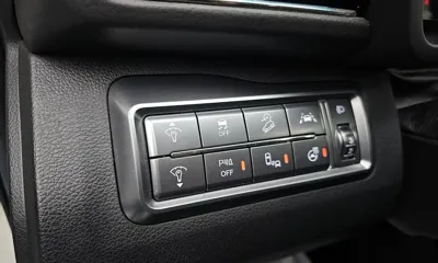 KG_Mobility_Ssangyong TIBOLI 2022, 114734 км, за 11550000 KRW - фото 19