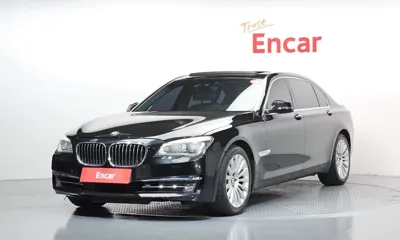 BMW 7-Series · 2013 год
