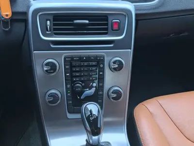 Volvo S60 2018, 86000 км, за 68500 CNY - фото 14