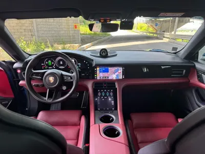 Porsche Taycan 2025, 18500 км, за 144000000 KRW - фото 8