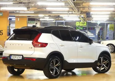 Volvo XC40 2021, 69400 км, за 27500000 KRW