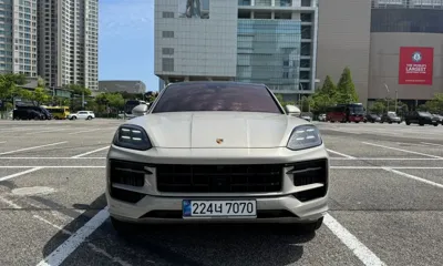 Porsche Cayenne 2025, 18600 км, за 200000000 KRW