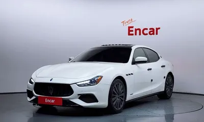 Maserati Ghibli · 2017 год