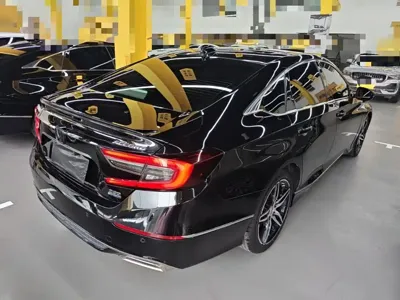 Honda Accord 2022, 83900 км, за 109900 CNY - фото 7