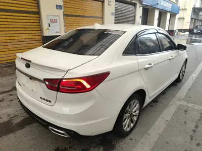 Ford Escort 2017, 128400 км, за 23900 CNY - фото 7