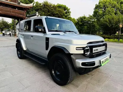 iCAR iCAR 超级V23 2025, 32400 км, за 86800 CNY - фото 1