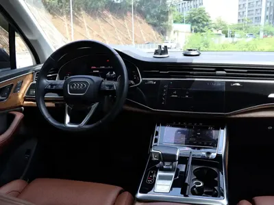 Audi Q7 2021, 70000 км, за 318000 CNY - фото 15